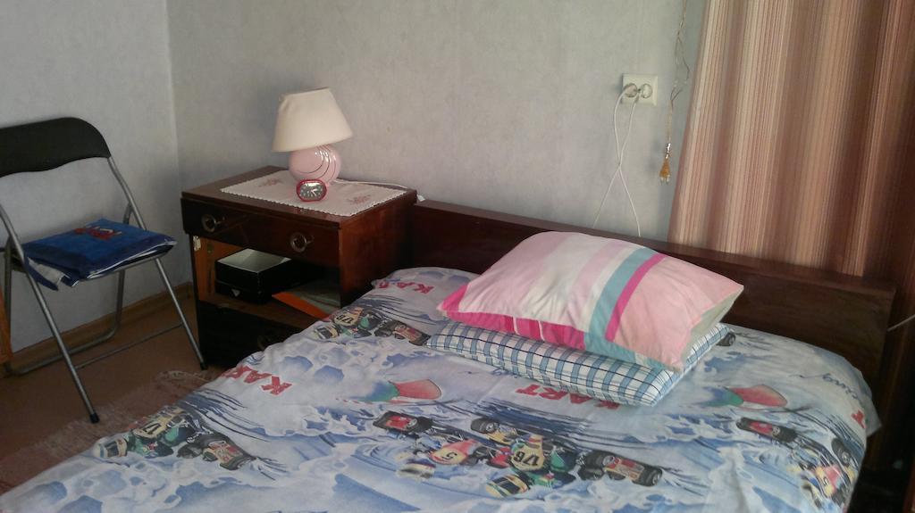 Tuule 1 Home Accommodation Kuressaare Esterno foto